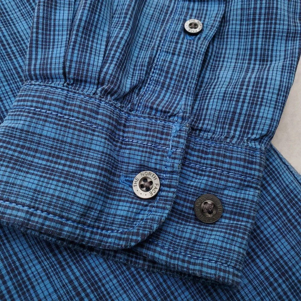 North Face Shirt Mens Medium Blue Black Plaid Long Sleeve Button Up Pocket